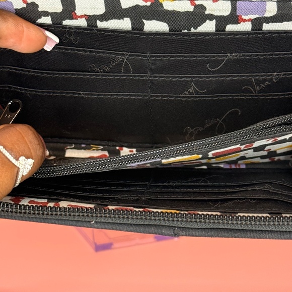 #4 🌸Vera Bradley- Accordion Wallet in Painted Feathers - Picture 6 of 11